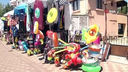 El Nino sıcakları bunalttı; vatandaş sahile koştu