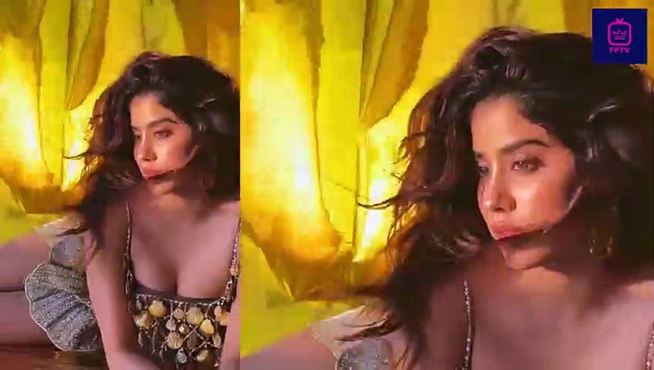 Jahnvi Kapoor In Most Stylish Outfits Ever