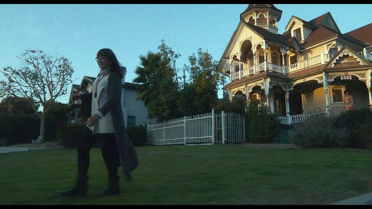 The mistress trailer ov