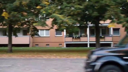 Knochen und Namen Trailer – Entdecke die faszinierende Geschichte! 🎬