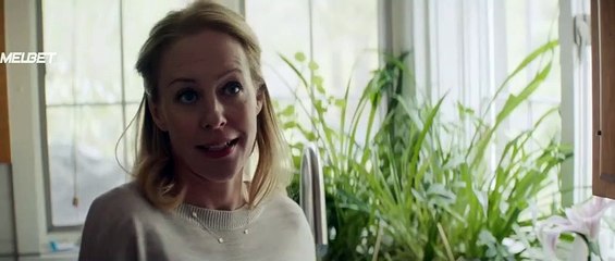 Paint (2020)-1 old man young woman movie