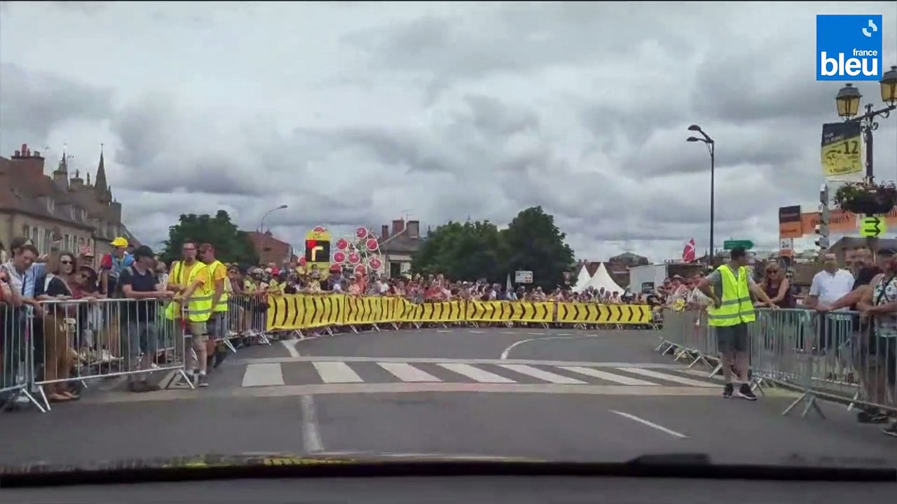 Les derniers kilomètres avant la ligne d'arrivée à Moulins