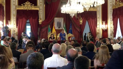Moreno valora que al frente de la Diputación de Cádiz haya una mujer que gobernará "sin frentismo"
