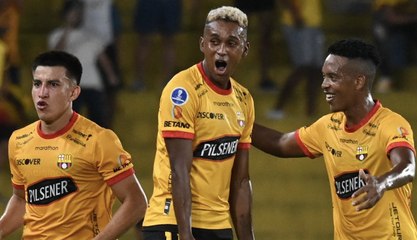 Noche de Copa en Guayaquil: Barcelona 2-1 Estudiantes