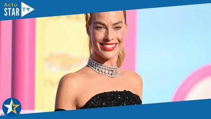 Margot Robbie : pourquoi était-elle habillée en noir lors de l'avant-première mondiale du film Barbi