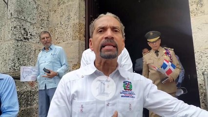 Efemérides Patrias dice que permitir marcha haitiana en el país era "delicado, complejo y peligroso"