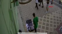 Körfez'de seyyar satıcıya hırsızlık şoku