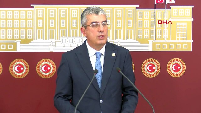 Le vice-président du groupe CHP, Gökhan Günaydın, a appelé à la libération de Can Atalay et à sa participation aux activités législatives.