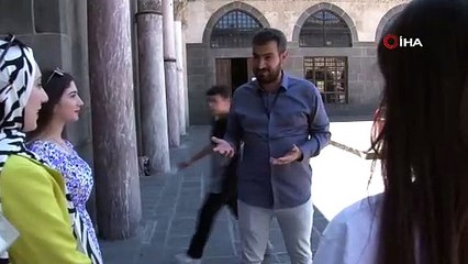 Bu hikaye dikkat çekiyor! Ulu Cami'deki yılan figürünün sırrı ne?