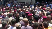 عباس يتعهد اعادة إعمار مخيم جنين في زيارة نادرة بعد عملية عسكرية إسرائيلية