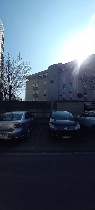 Tour De Ville Grenoblois - Bus 16 Direction Montfleury #France #Grenoble #Bus #Tag #2023 #Citytour (50)