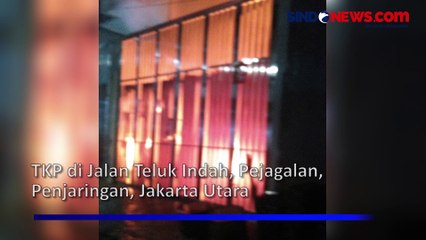 Rumah Berlantai 3 dan 2 Unit Motor Dilalap Api di Penjaringan