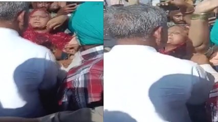 बाढ़ प्रभावित क्षेत्र में पहुंचे विधायक को पीड़ित महिला ने जड़ दिया थप्‍पड़, बोली- अब क्‍यों आए हो?