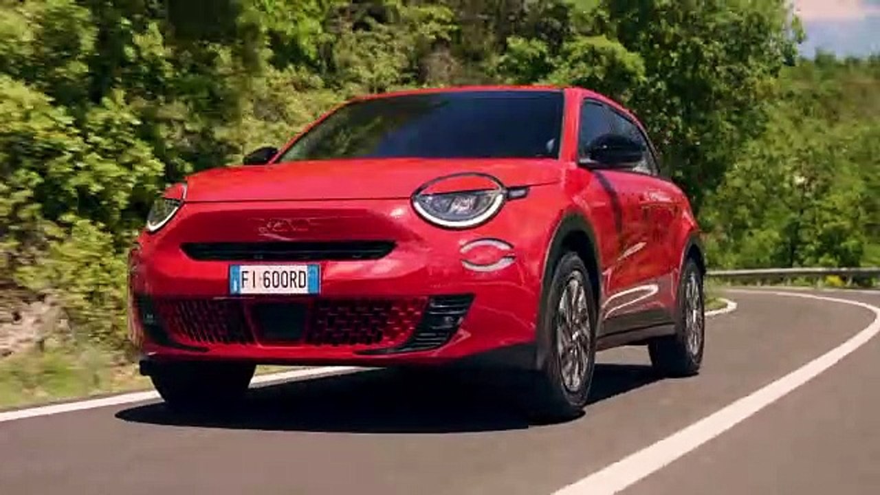La Fiat 600e électrique incarne la mobilité urbaine italienne