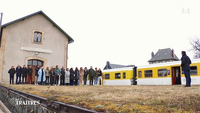 Deux candidats sont éliminés dans Les Traîtres sur M6 avant même la première épreuve !