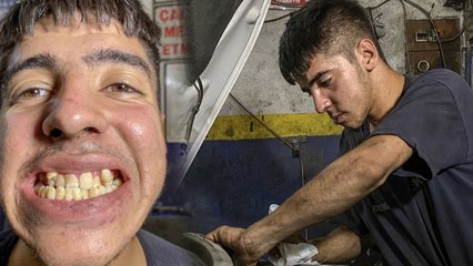 Diş tedavi parasını biriktirmek için okulu bırakıp işe girdi