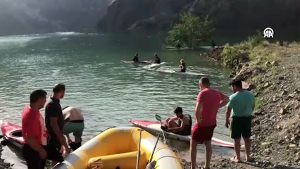 Yusufeli Barajı'nda bot ve kano turizmi başladı