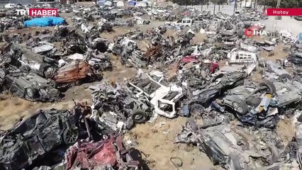 Hevesle satın aldıkları araçları, hüzünle araç mezarlığından teslim alıyorlar