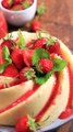 CUISINE ACTUELLE - Gâteau de semoule aux fraises et coulis de fraise