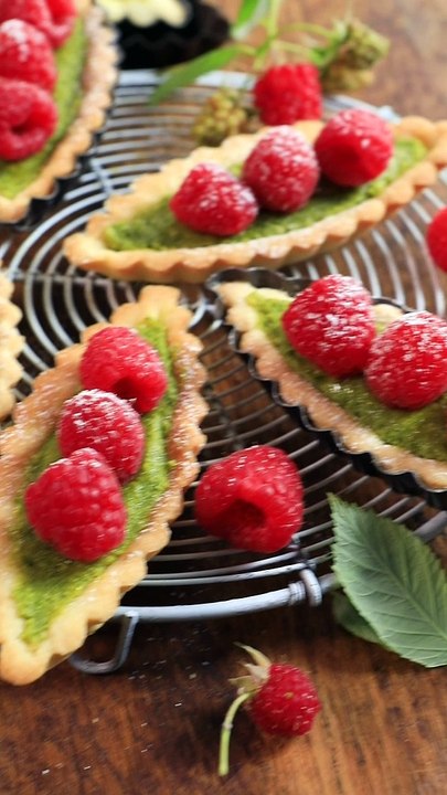 Barquettes pistaches framboises