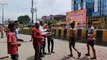 Kanwar Yatra: मुस्लिमों ने कांवड़ियों पर गुलाब पुष्प वर्षा कर लिया शिव का आर्शीवाद, देखें वीडियो