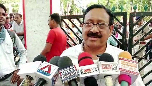 शासकीय कार्य में बाधा का अपराध दर्ज करने के विरोध में सर्व हिन्दू समाज ने निकाली रैली, कलेक्टोरेट के सामने किया 4 घंटे चक्काजाम