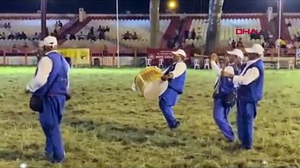 Kırkpınar'da, 2 buçuk saatlik güreş nefes kesti