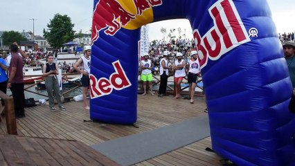 Trabzon'da yağlı direk yarışması düzenlendi