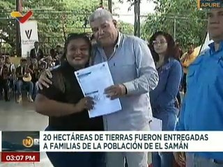 Gobierno Regional entrega 150 títulos de propiedad de tierras urbanas en el estado Apure