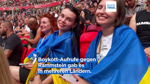 Rammstein-Fans in Budapest unbeeindruckt: Sex mit Lindemann auf der Bühne