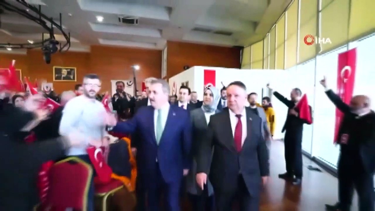 Soutien de Destici au ministre de l'Éducation nationale Yusuf Tekin： Je soutiens sans hésiter que nous devrions également ouvrir des universités et des hôpitaux pour femmes