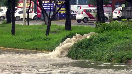 Un año más sin cambios: lluvias causan encharcamientos y canales a punto de desbordar en Tlajomulco