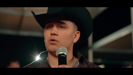 Uriel Barrera - Más Allá Del Sol (En Vivo)