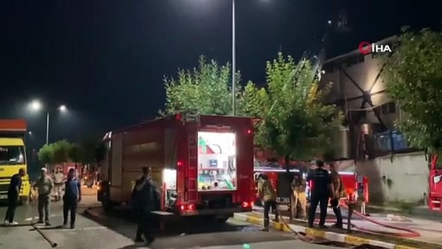 Un incendie se déclare dans la zone industrielle des chimistes à Tuzla