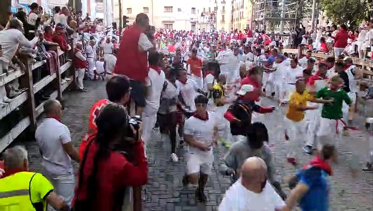 Los toros de Miura en el encierro de Pamplona 14-07-2023