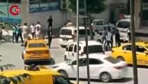 Arnavutköy’de taksiciler ile vatandaş arasında demir sopa, tekme ve yumruklu kavga