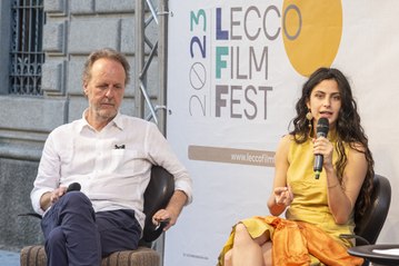 Tra lo stupore di Tutto chiede salvezza con Francesco Bruni