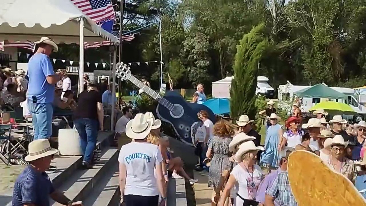 Festival de Vic (Gers) : Backwest (1)