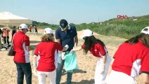 Aras Kargo ve Türkiye Voleybol Federasyonu Riva'da Kıyı Temizliği Etkinliği Gerçekleştirdi