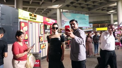 Urvashi Rautela makes heads turn at airport