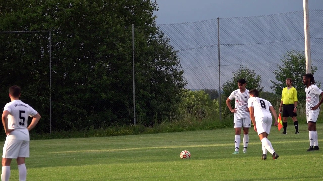 Freistoßtor von Tarkan Tahiri (SVG) bei der SG Elliehausen/Esebeck