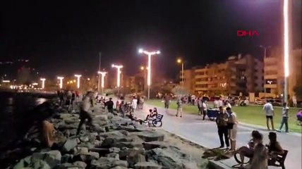 Denizde balina var diye heyecanlanıp sahile akın ettiler, boru çıktı