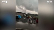 Tornado in Canada, case danneggiate ma nessun ferito