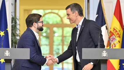 Gabriel Boric se reúne con Pedro Sánchez en España en su en su primera gira por Europa