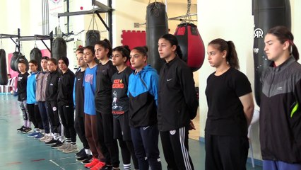 KASTAMONU - Boksa başladıktan 9 ay sonra Türkiye şampiyonu oldu, şimdi hedefi Avrupa'da madalya