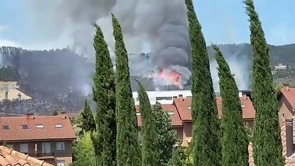 Un incendio en Olloqui y Alzuza asola a la Comarca de Pamplona