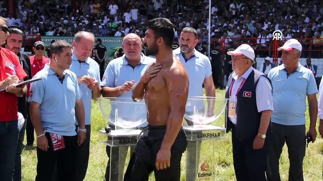 EDİRNE - 662. Tarihi Kırkpınar Yağlı Güreşleri'nde yarı finale çıkan isimler belli oldu