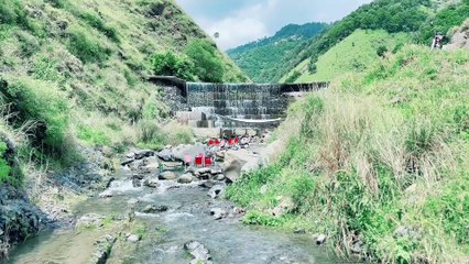 BEAUTIFUL WATERFALL IN 4K