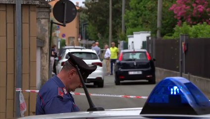 Voghera, mamma uccide il figlio di un anno: i carabinieri col padre del piccolo