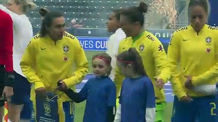 Marta, a 'rainha' do futebol ainda sem coroa